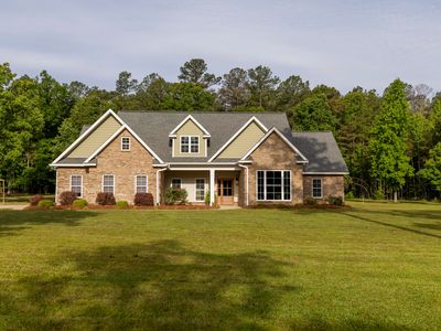 161 5th Oaks