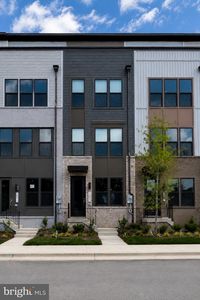Property at 2509 River Terrace Rd, Hyattsville, MD