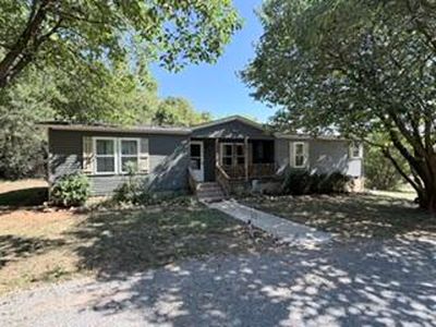 1096 Wells Rd