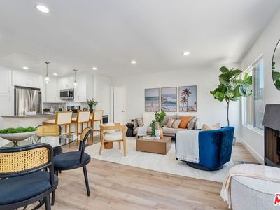 16 Quarterdeck St Unit 201