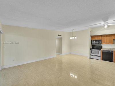 9644 S Belfort Cir #211