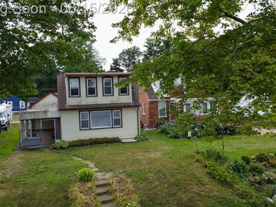 Property at 9556 Round Lake Blvd, White Lake, MI