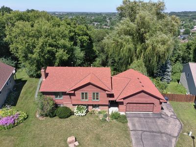 19036 Echo Ln