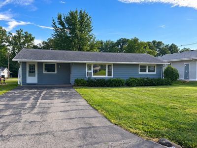 1133 Pearl Dr