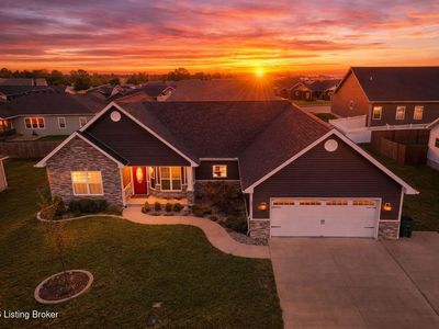 104 Easton Ct