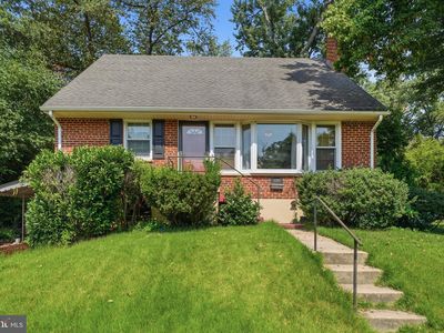 Property at 10500 Deakins Hall Dr, Hyattsville, MD
