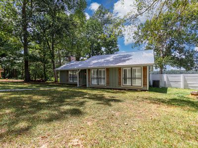175 Lakeview Dr