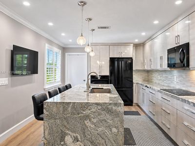 3237 Deer Creek Lake Shore Dr