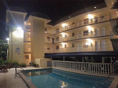 427 Santander Ave APT 202