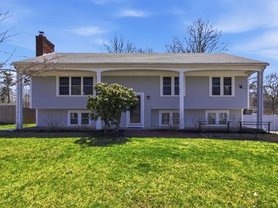 147 Bristol Avenue