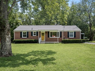 611 Thrush Pl