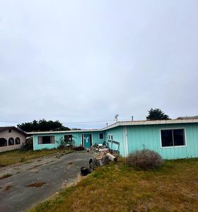 Property at 1900 Wavecrest Ave, McKinleyville, CA