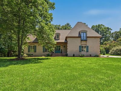 1005 Woodlot Ridge Rd