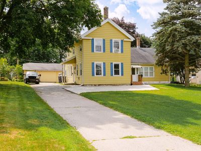 821 Eastern AVENUE