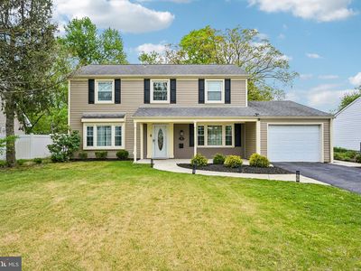 29 Bartlett Ln