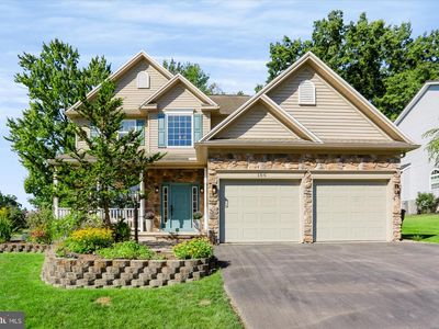 106 Hunter Wood Way