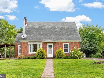 241 Root Ave