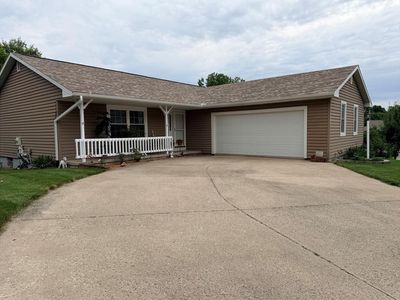 804 Birchwood Cir