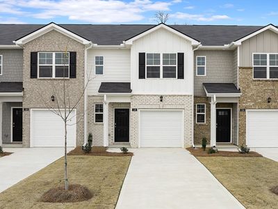 202 Kenmore Cir