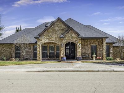 2120 Blackwood Dr
