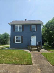 905 Belvedere Ave SE