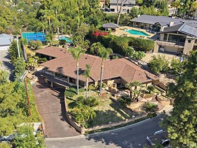 4818 Nomad Dr