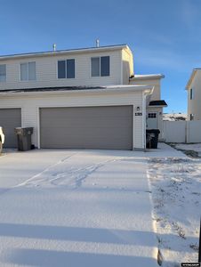 Property at 2325 Westridge Dr, Rock Springs, WY