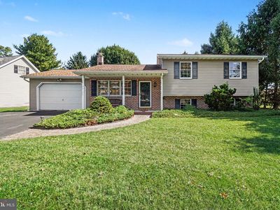 1612 Greenwood Dr