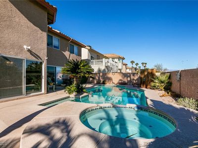 3904 Diamond Ridge St