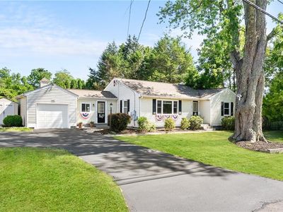 40 Heroux Blvd