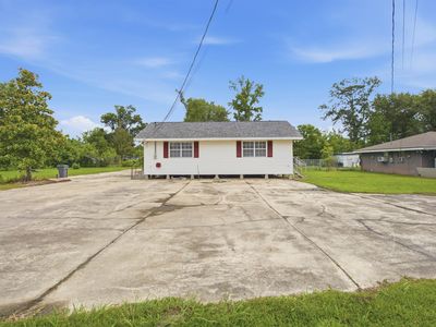 Property at 427 Riddle Ln, Westlake, LA