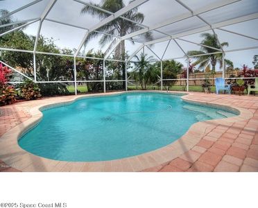 Property at 695 Sedgewood Cir, West Melbourne, FL