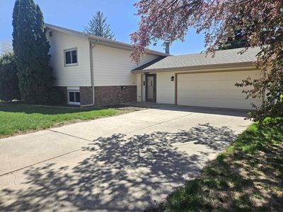 2619 Westside Ave