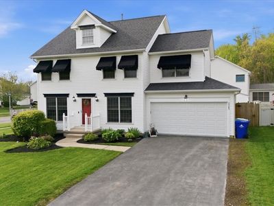 2305 Winterberry Dr