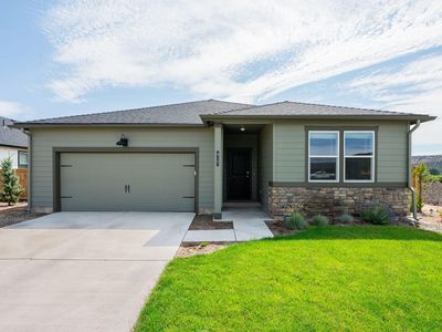 417 NE Union Loop