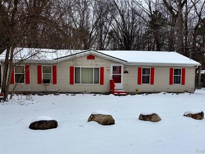 Property at 9320 Finch Dr, Linden, MI