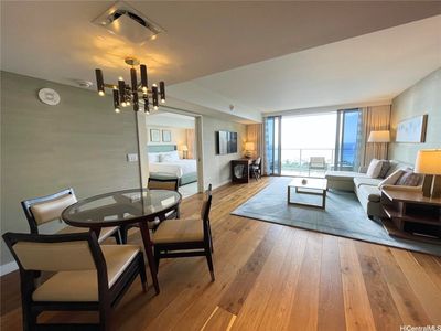 383 Kalaimoku St #2605