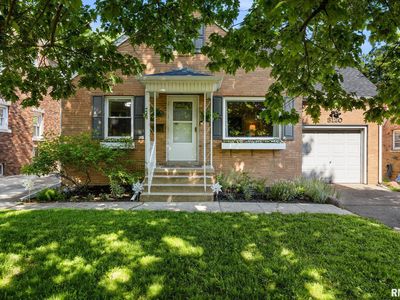 3120 N Biltmore Ave