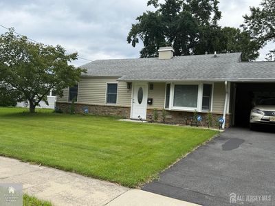67 Winthrop Rd
