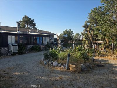 10623 Desert View Rd