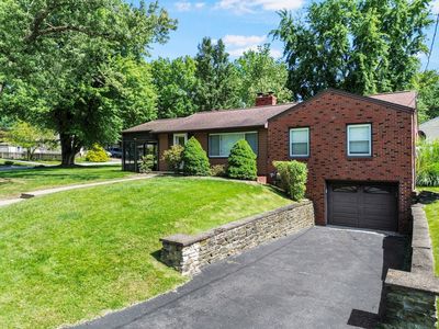 20 Oakwood Ter