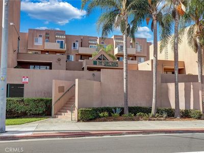 450 E 4th St APT 337