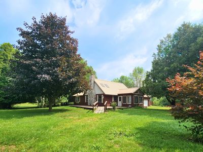 5665 White Creek Rd