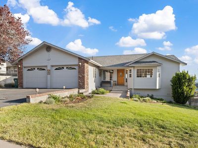 2220 Kimberly Dr