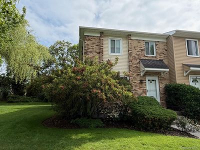 40 Town House Drive