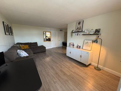910 Michigan Ave APT 505