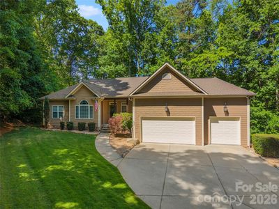 686 White Oaks Rd