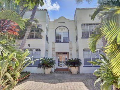1127 Euclid Ave APT 206