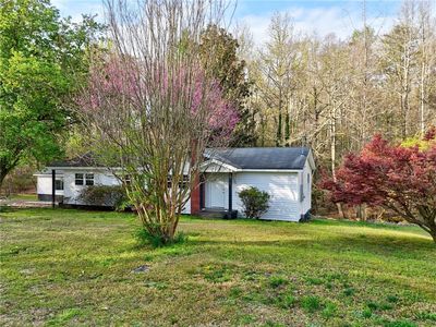 303 Garren Rd