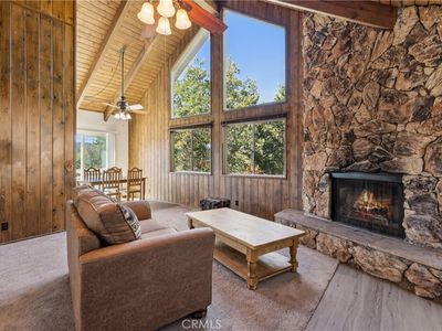 831 Madera Ln